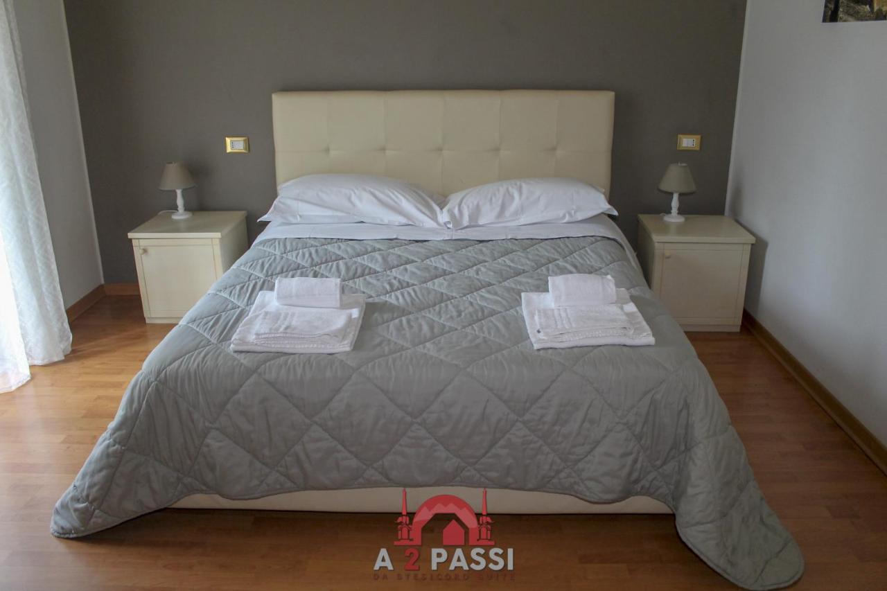 A 2 Passi Da Stesicoro Suite Catania Ngoại thất bức ảnh